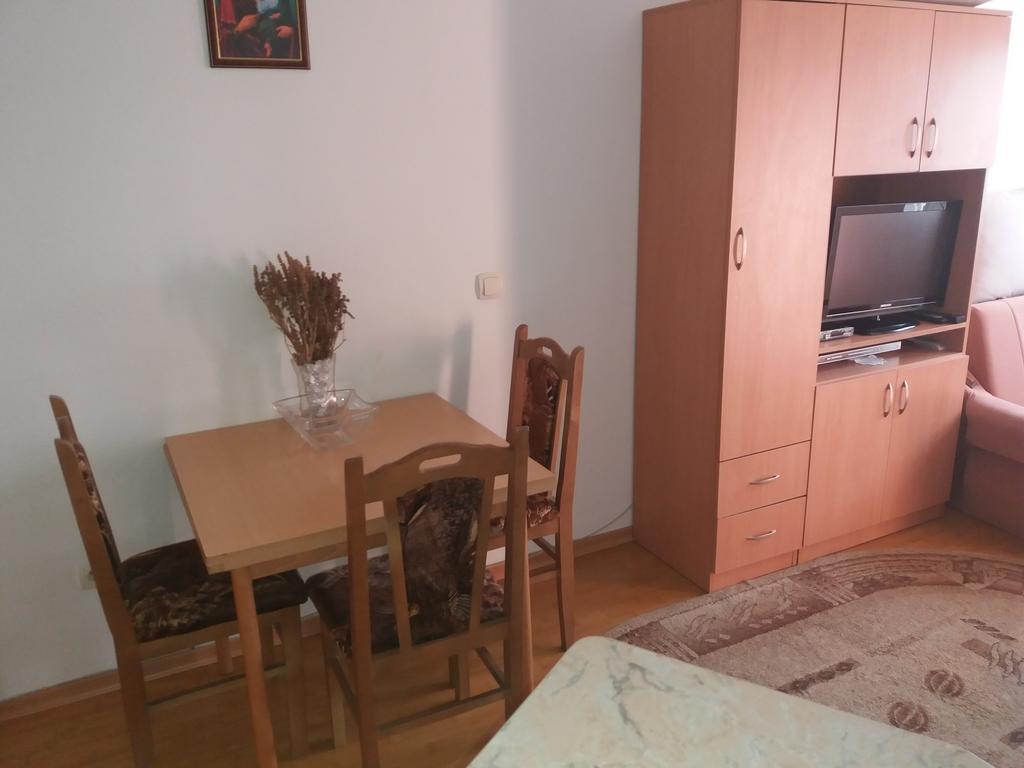 Renome Apartmani Banja Koviljača Extérieur photo